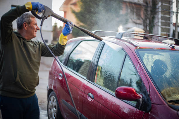 Best Sidewalk Pressure Washing  in Loudonville, OH